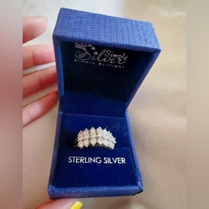 FAS 925 sterling silver diamonds paved ring size 10